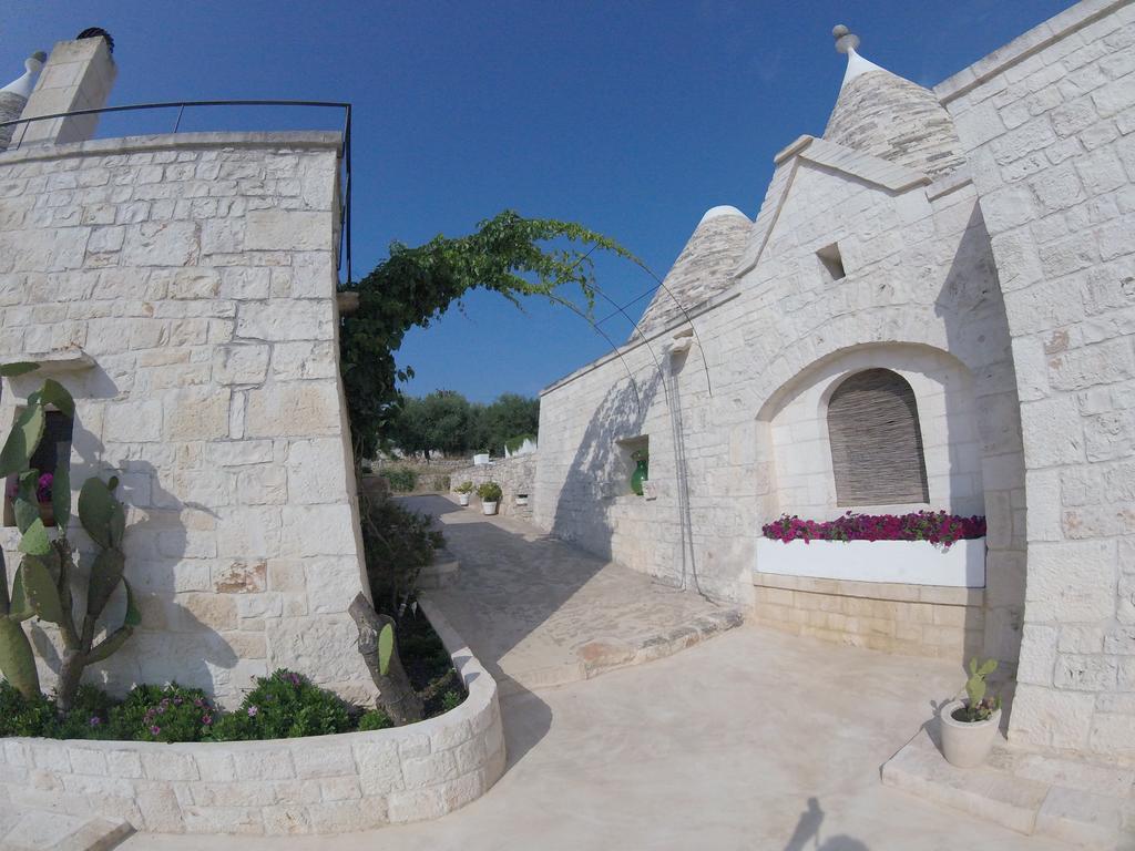 B&B Via Dei Trulli Cisternino Εξωτερικό φωτογραφία